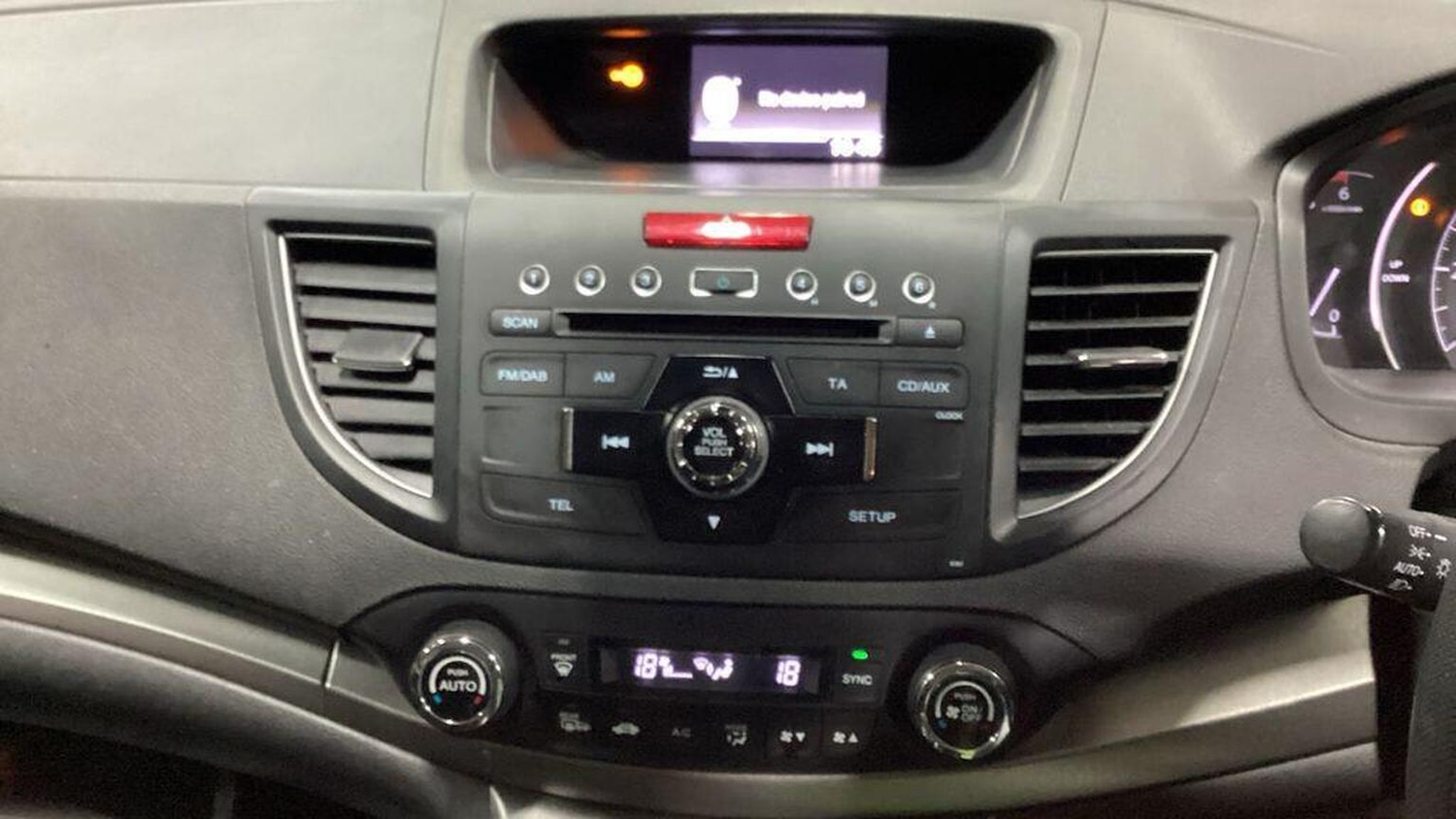 Used Honda CR-V 2014 for sale - 76799210: Photo 16