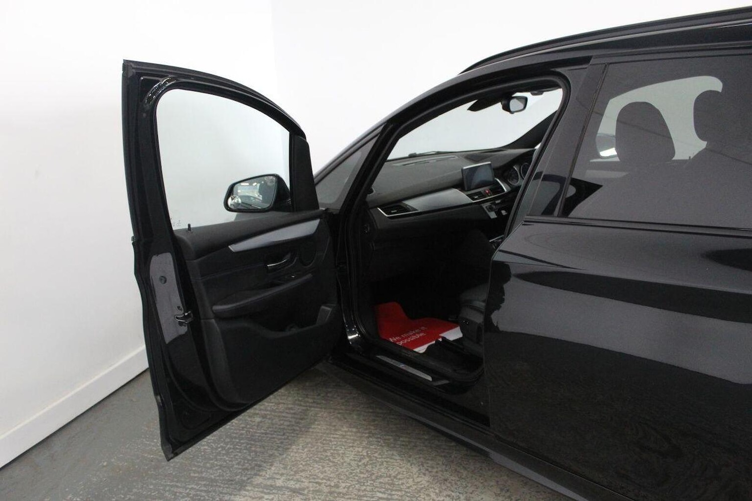 Used BMW 2 Series 2015 for sale - 77937979: Photo 26