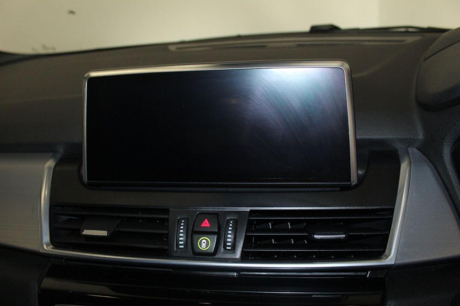 Used BMW 2 Series 2015 for sale - 77937979: Photo 38