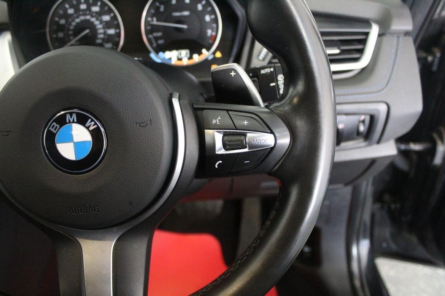 Used BMW 2 Series 2015 for sale - 77937979: Photo 46