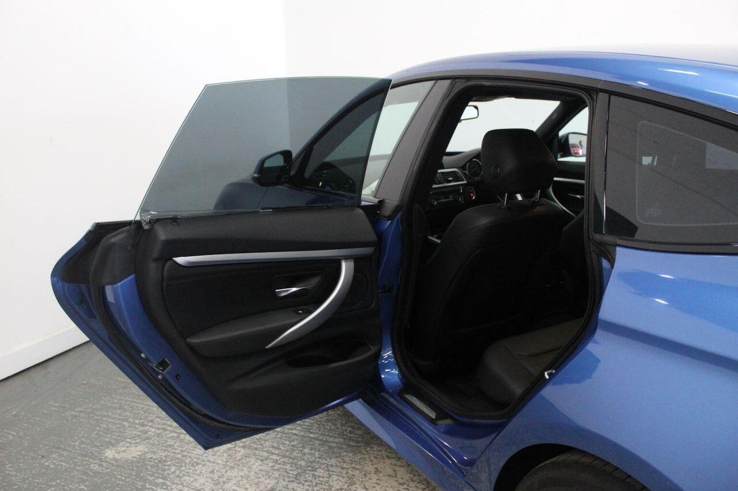 Used BMW 3 Series 2016 for sale - 76011366: Photo 28