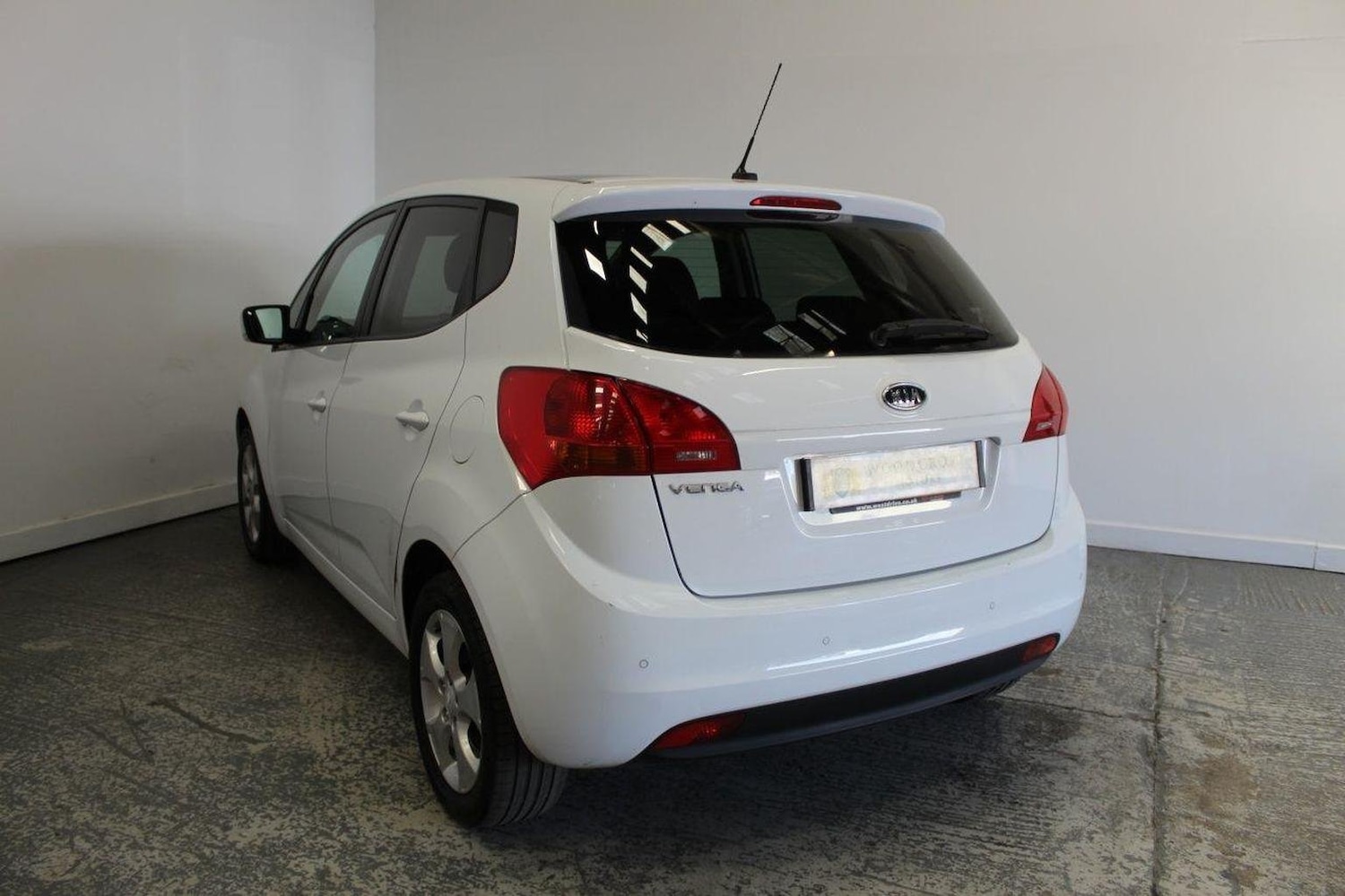 Used Kia Venga 2011 for sale - 76793678: Photo 7