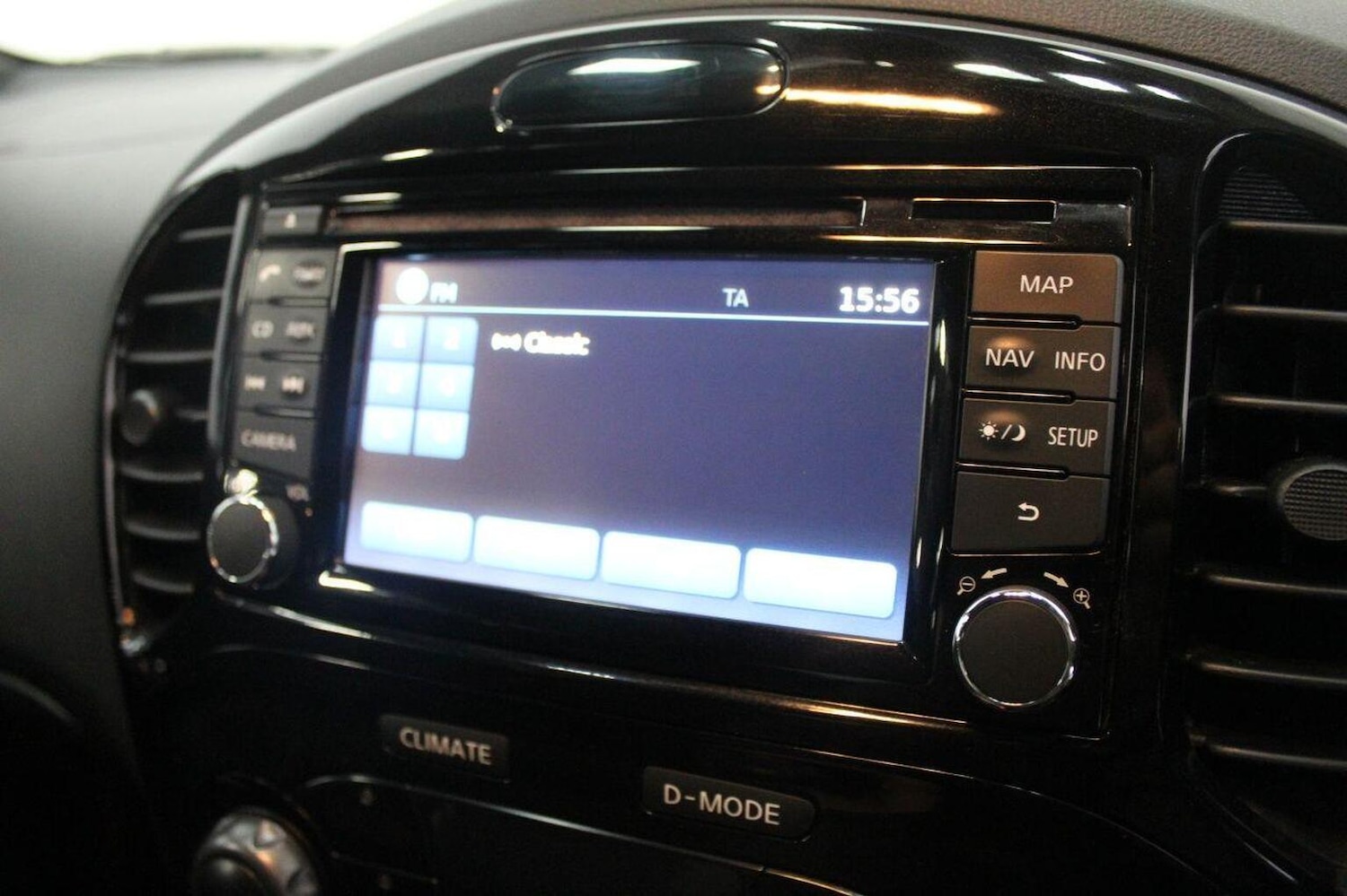 Used Nissan Juke 2013 for sale - 76793864: Photo 32