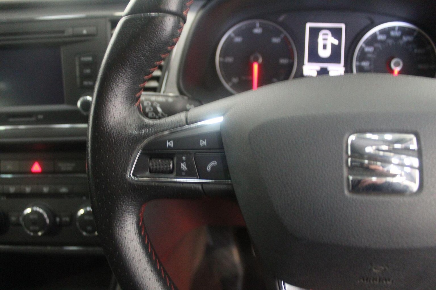 Used SEAT Leon 2014 for sale - 77099899: Photo 44