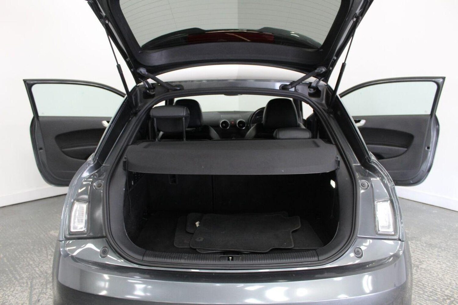 Used Audi A1 2014 for sale - 76605920: Photo 20