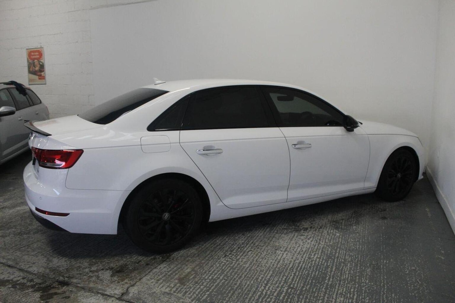 Used Audi A4 2016 for sale - 77535884: Photo 11