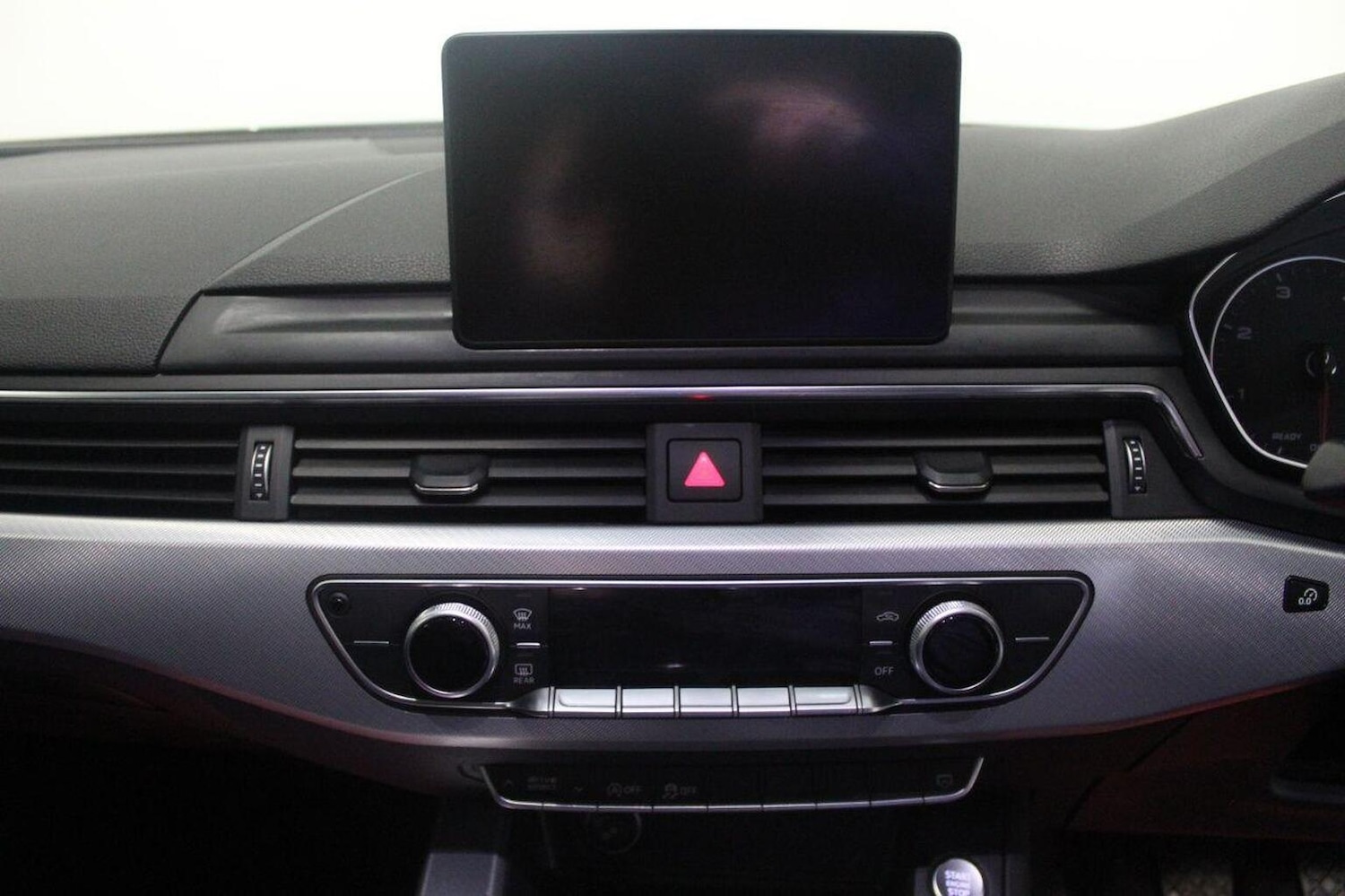 Used Audi A4 2016 for sale - 77535884: Photo 32