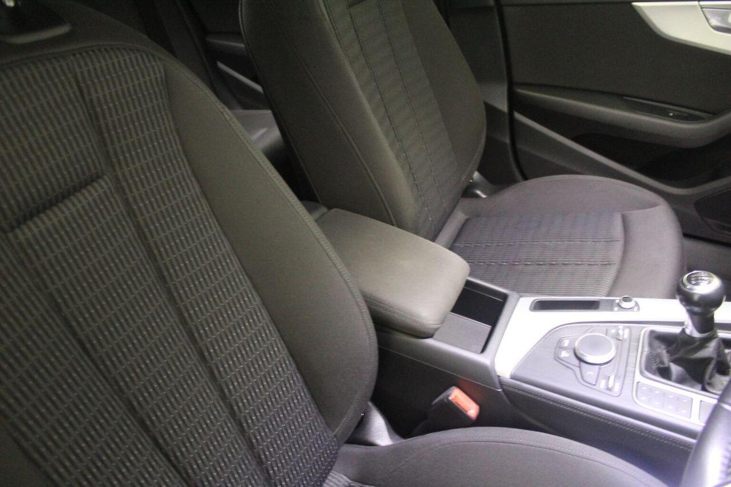 Used Audi A4 2016 for sale - 77535884: Photo 43