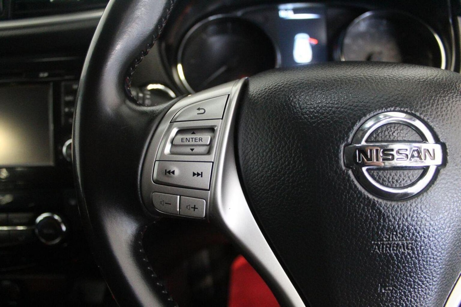 Used Nissan Qashqai 2016 for sale - 77245280: Photo 49