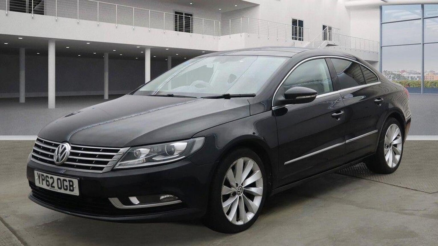 Used Volkswagen CC 2012 for sale - 77636975: Photo 3