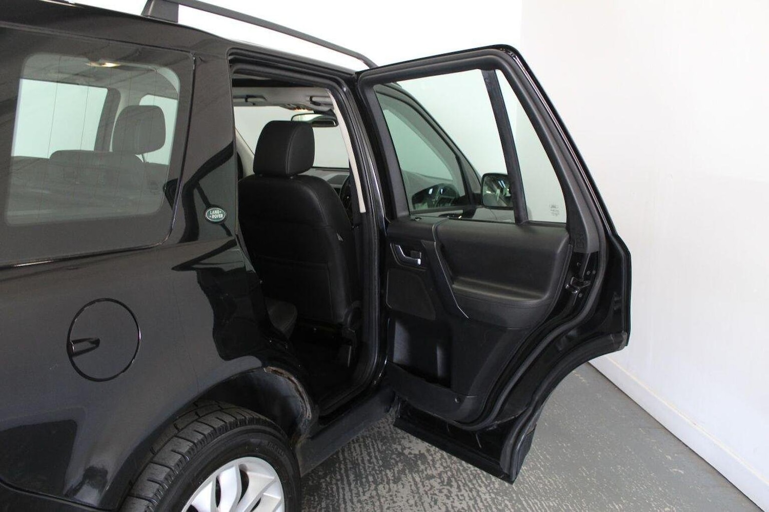 Vehicle 27