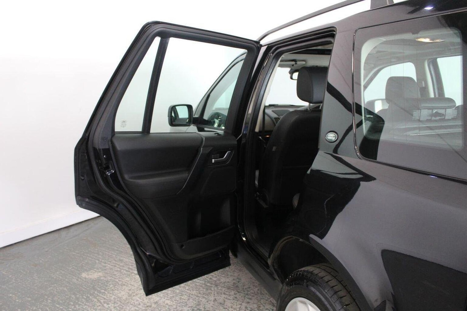 Vehicle 29