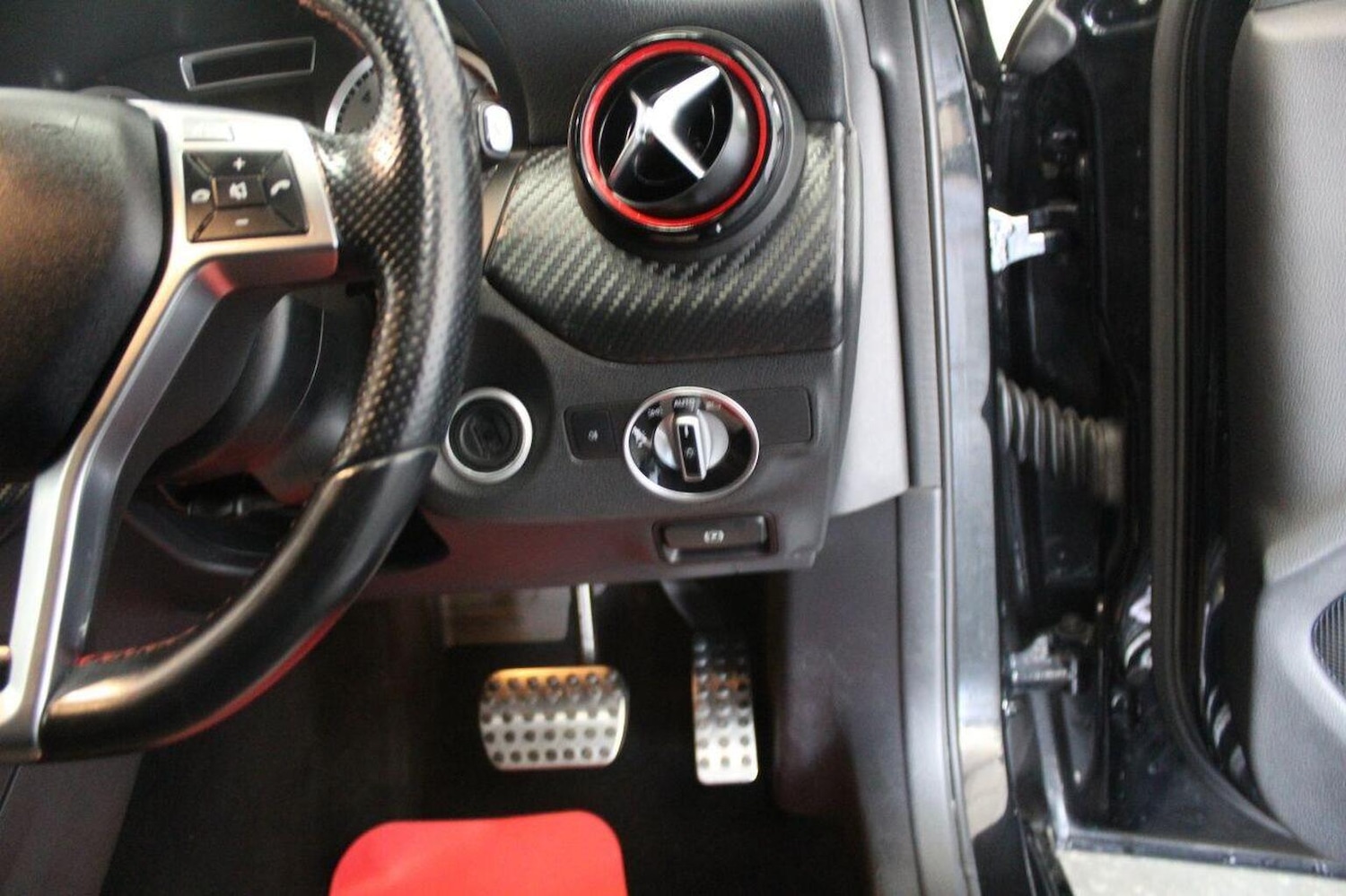 Used Mercedes-Benz A-Class 2013 for sale - 77937980: Photo 48