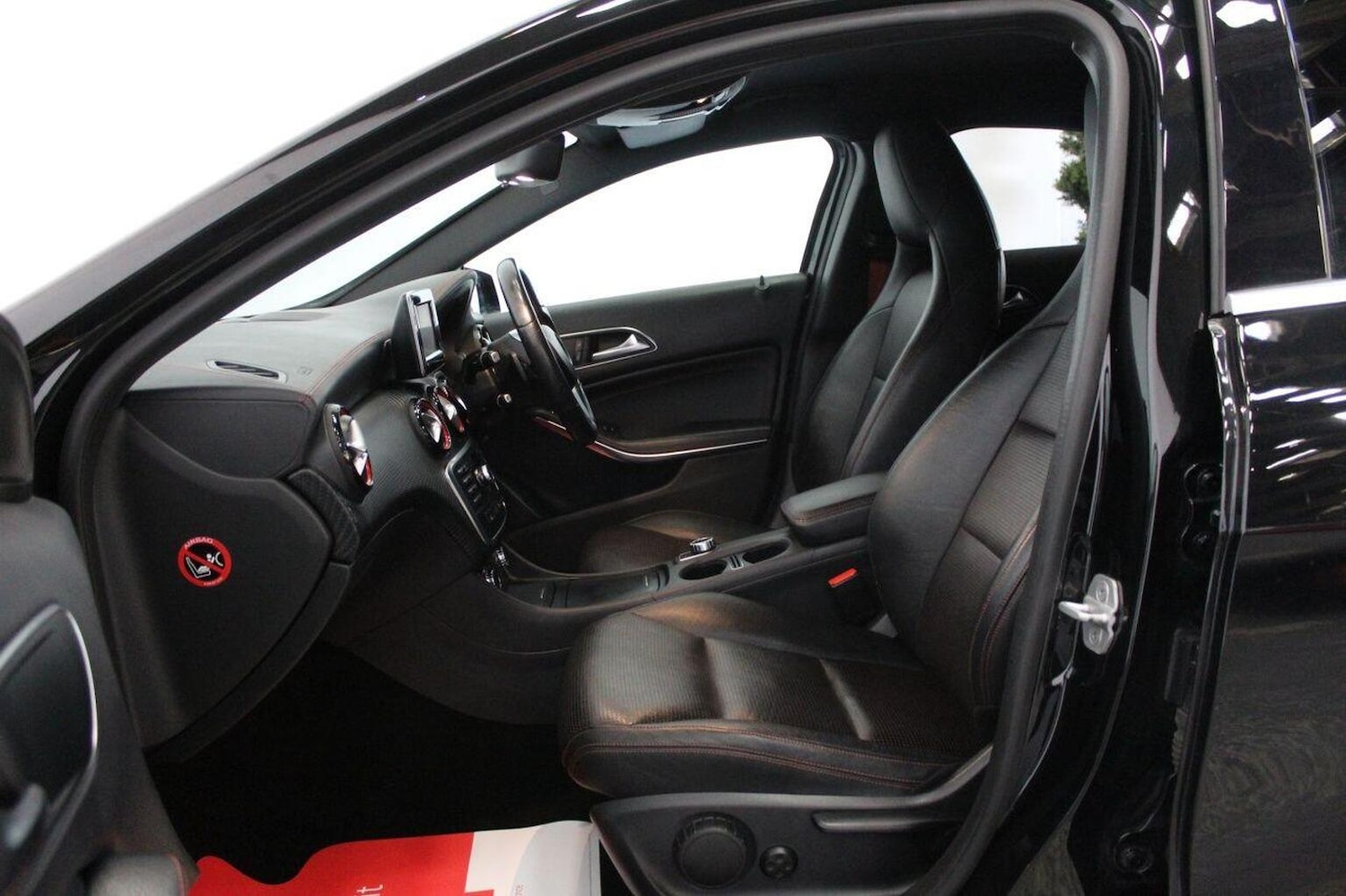 Used Mercedes-Benz A-Class 2013 for sale - 77937980: Photo 51