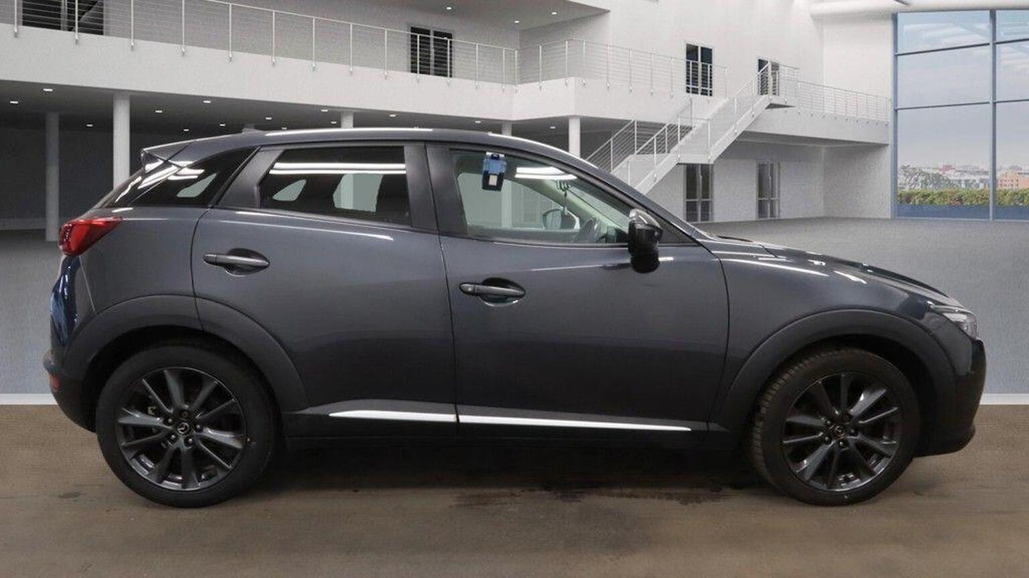 Used Mazda CX-3 2016 for sale - 78038930: Photo 9