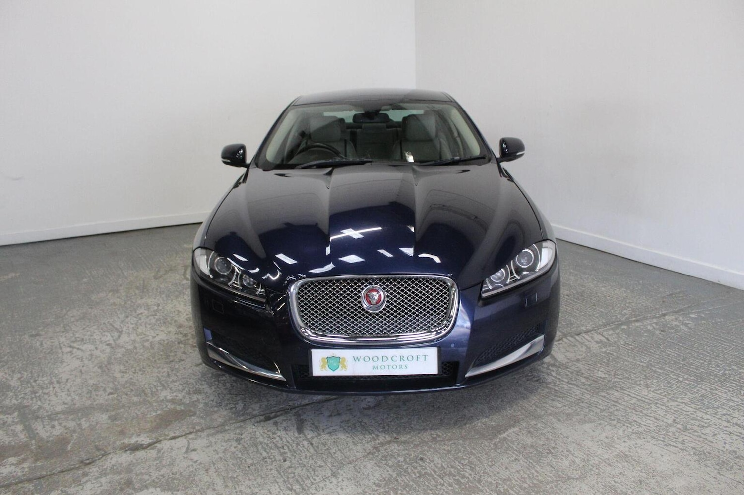Used Jaguar XF 2015 for sale - 78213547: Photo 13