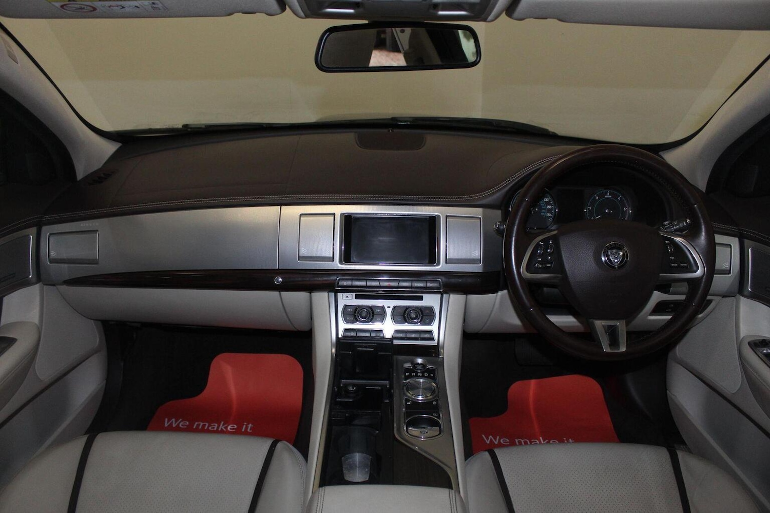 Used Jaguar XF 2015 for sale - 78213547: Photo 27