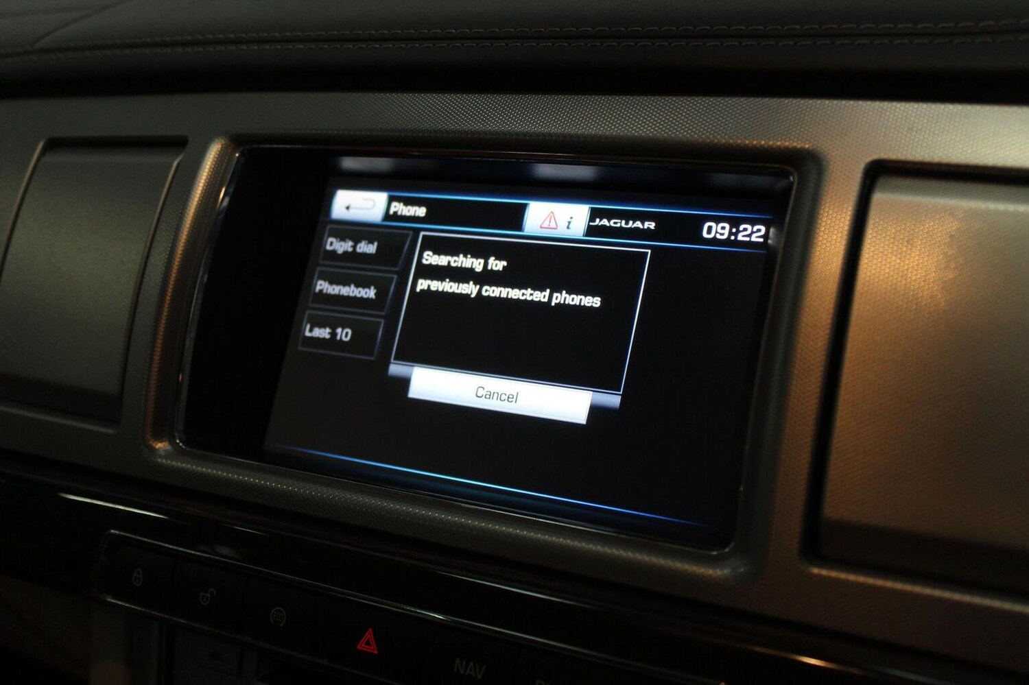 Used Jaguar XF 2015 for sale - 78213547: Photo 34