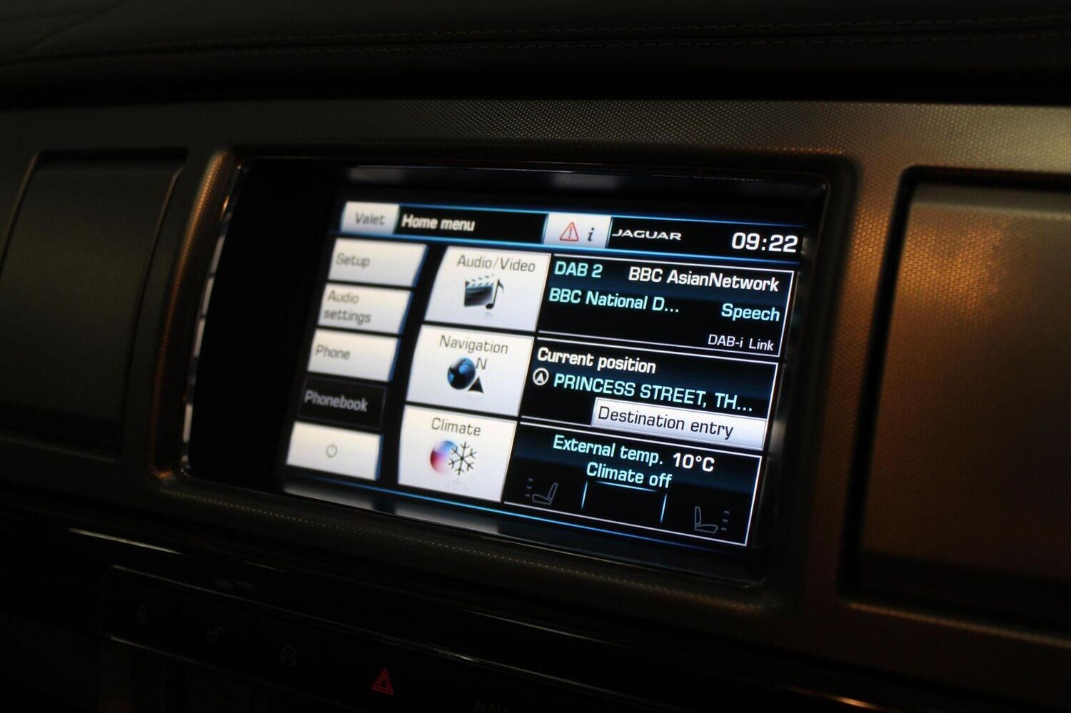 Used Jaguar XF 2015 for sale - 78213547: Photo 35