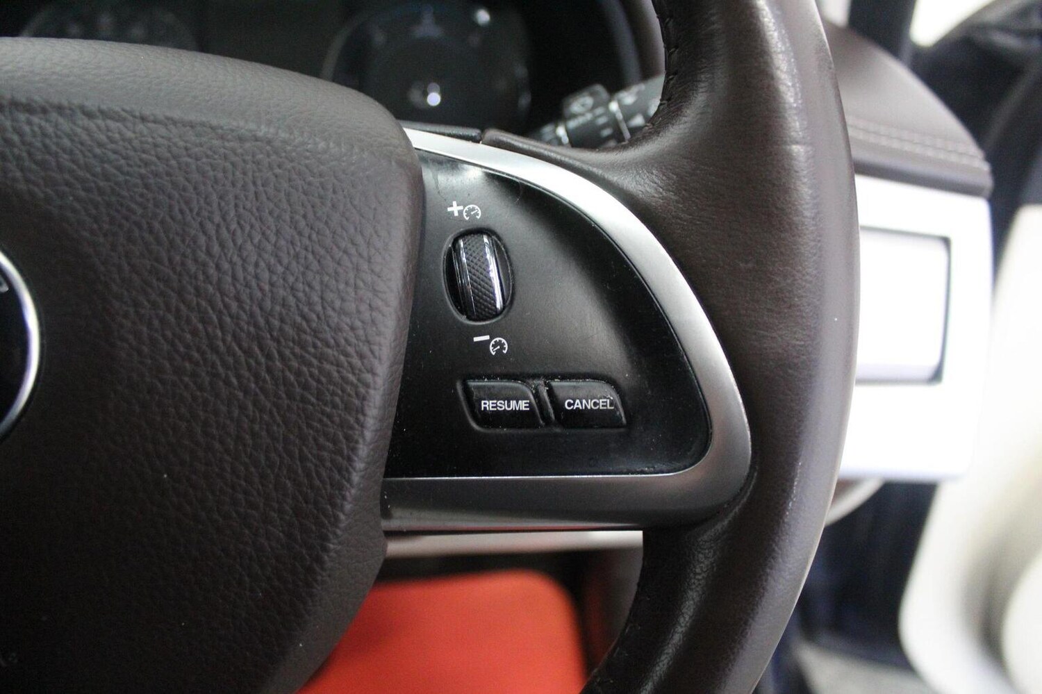 Used Jaguar XF 2015 for sale - 78213547: Photo 43