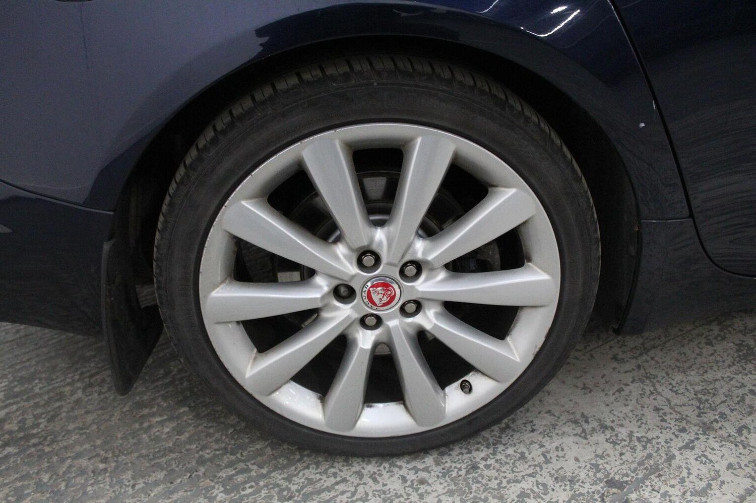 Used Jaguar XF 2015 for sale - 78213547: Photo 53