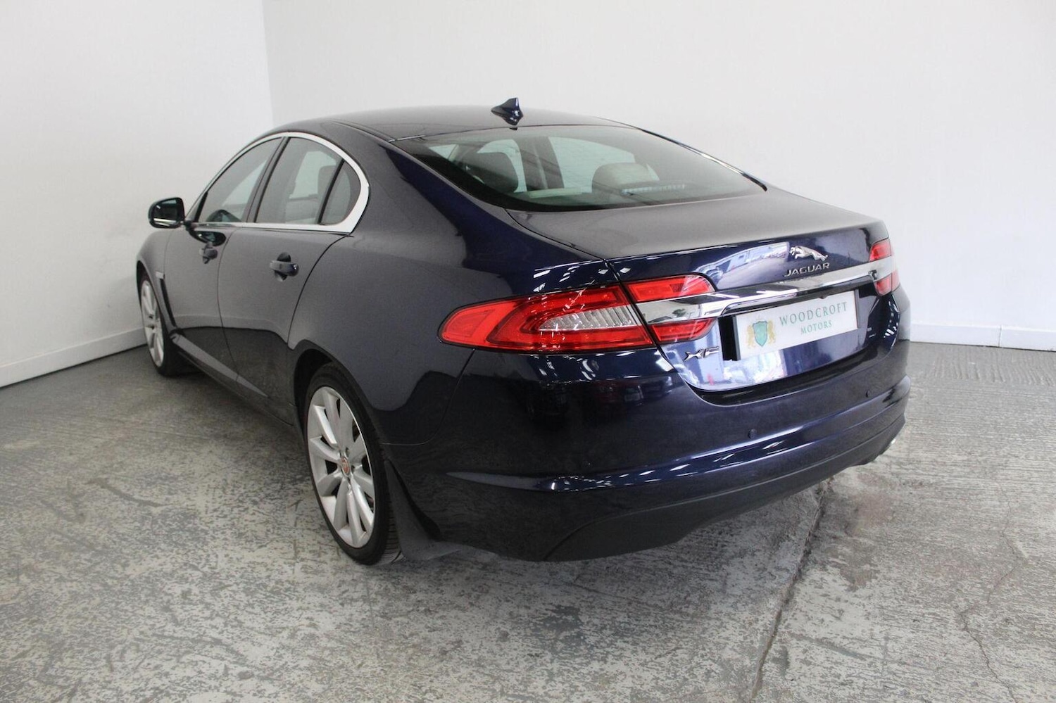 Used Jaguar XF 2015 for sale - 78213547: Photo 7