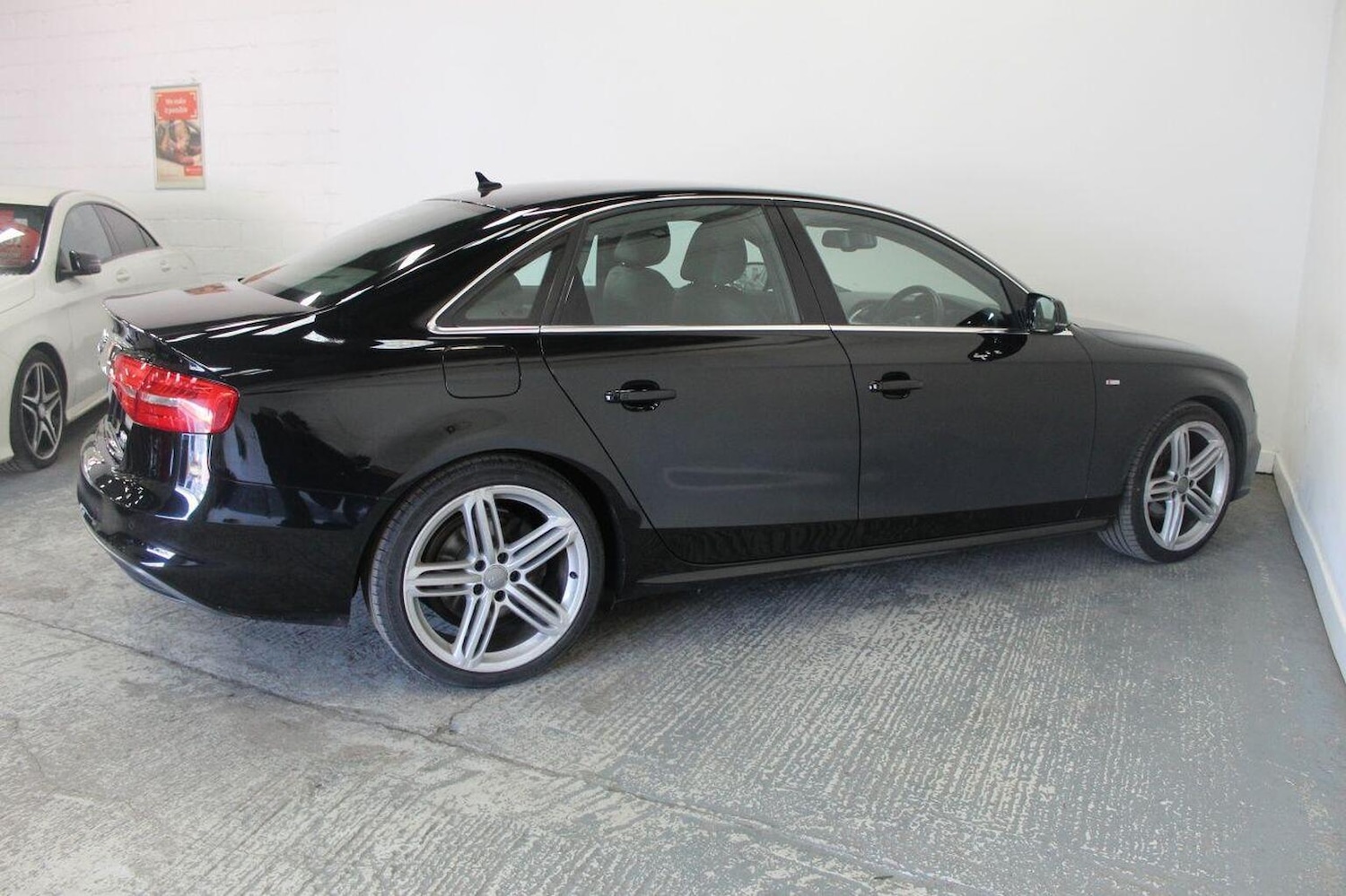 Used Audi A4 2015 for sale - 77937942: Photo 11