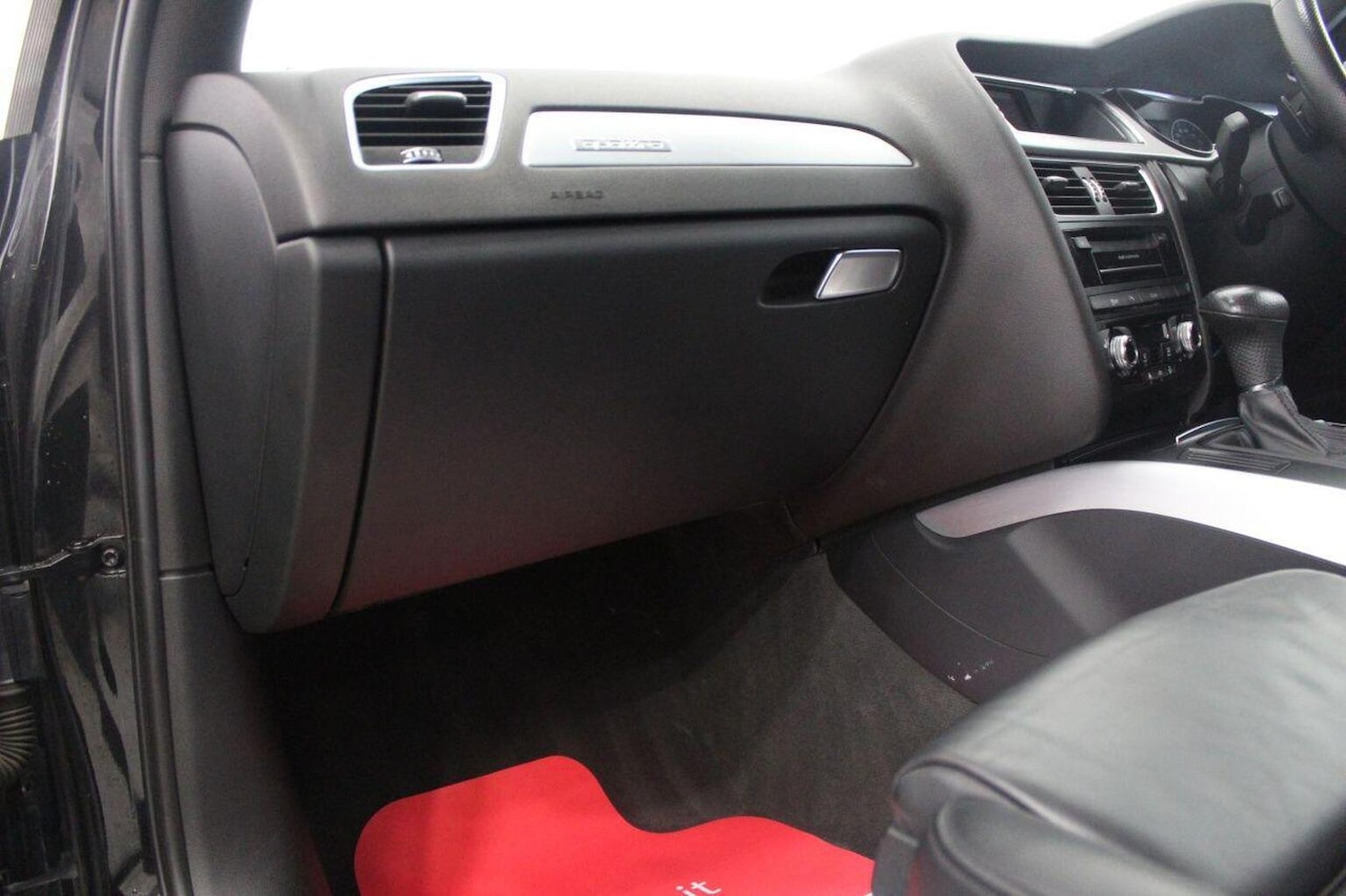 Used Audi A4 2015 for sale - 77937942: Photo 31