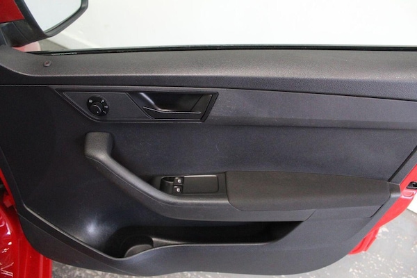 Used Skoda Fabia 2015 for sale - 75043672: Photo 42