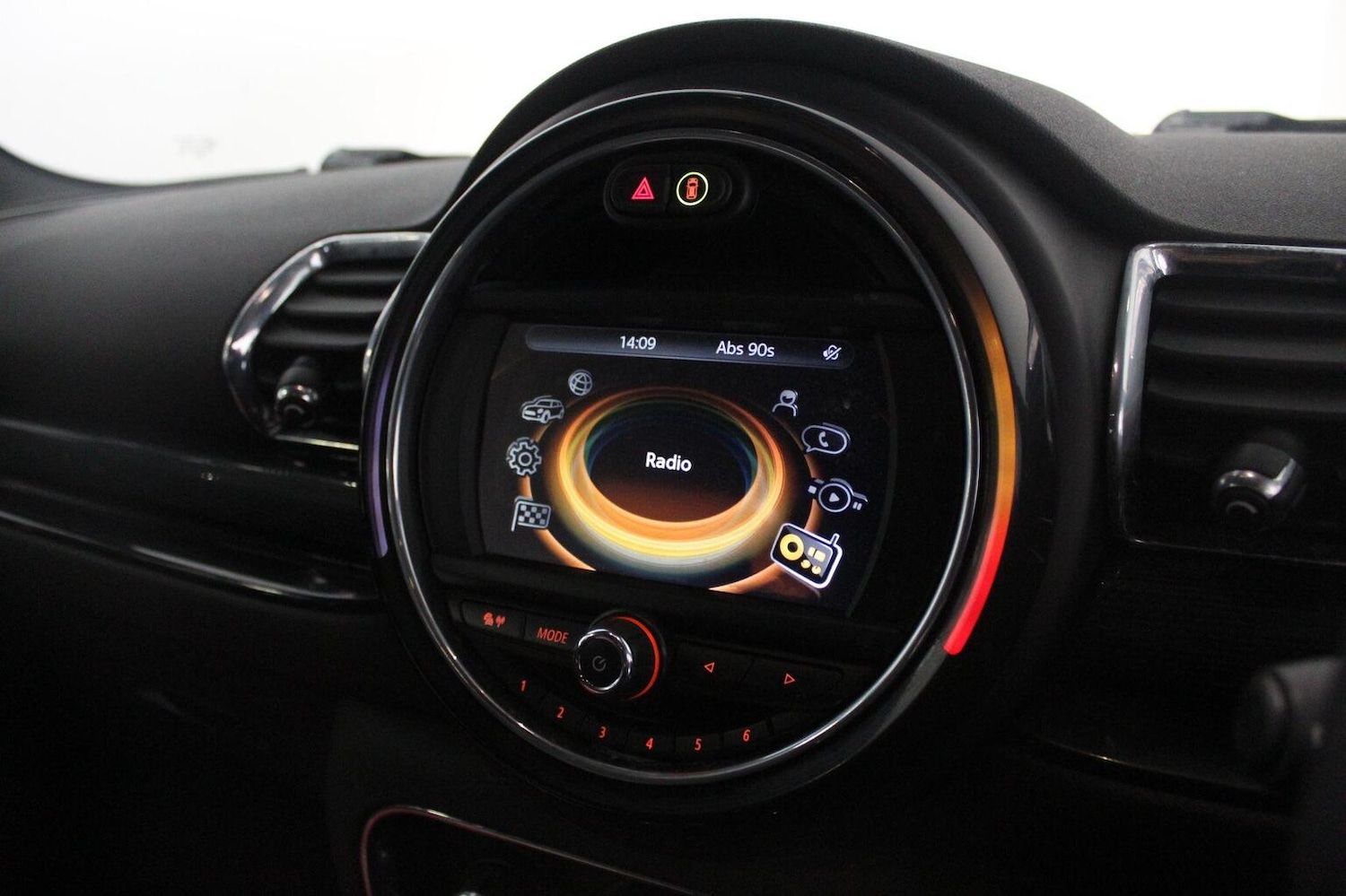 Used MINI Clubman 2015 for sale - 77938031: Photo 32