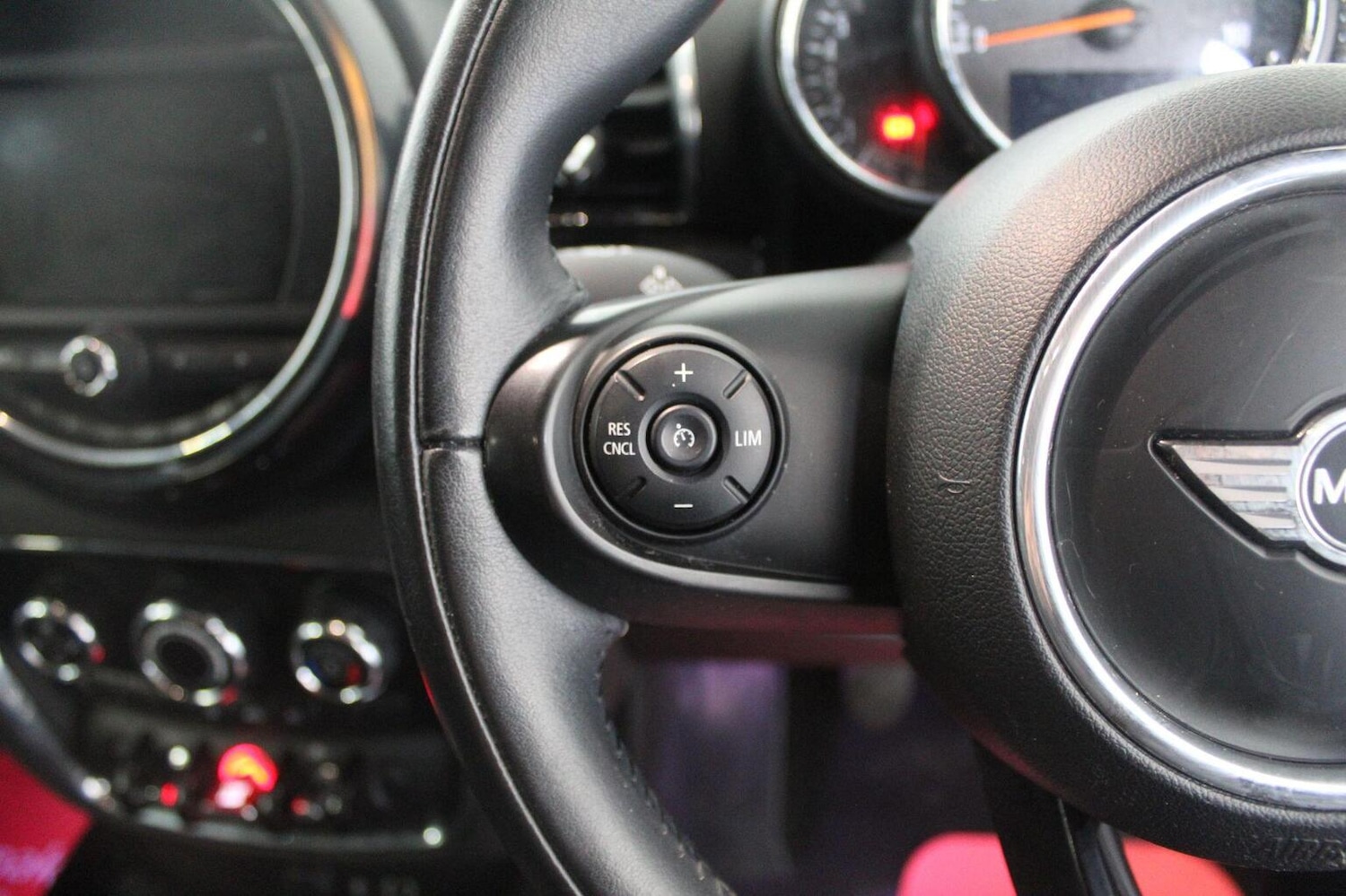 Used MINI Clubman 2015 for sale - 77938031: Photo 43