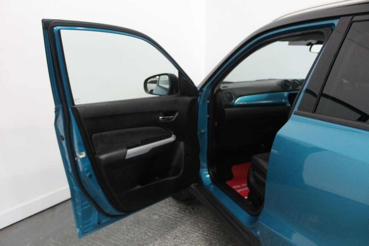 Vehicle 29