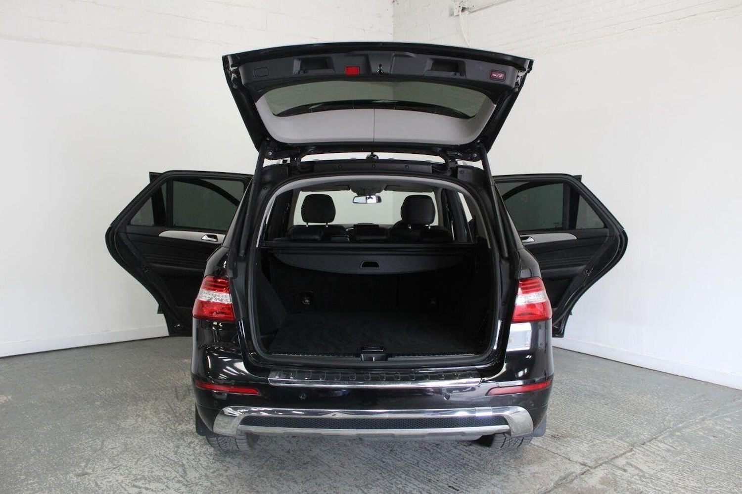 Used Mercedes-Benz M-Class 2013 for sale - 76058139: Photo 23