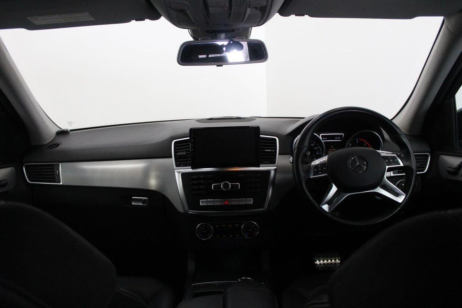 Used Mercedes-Benz M-Class 2013 for sale - 76058139: Photo 30