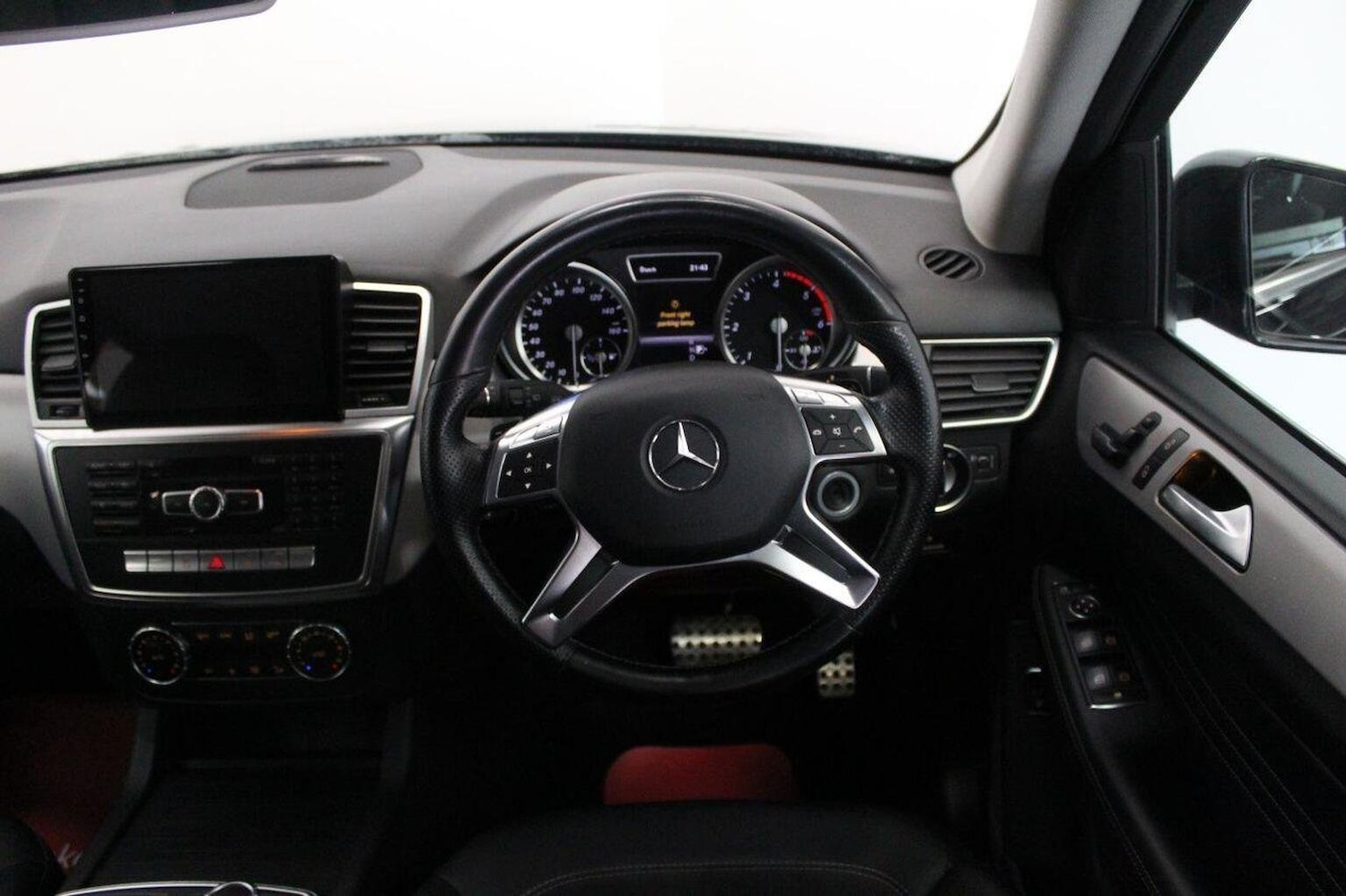 Used Mercedes-Benz M-Class 2013 for sale - 76058139: Photo 45