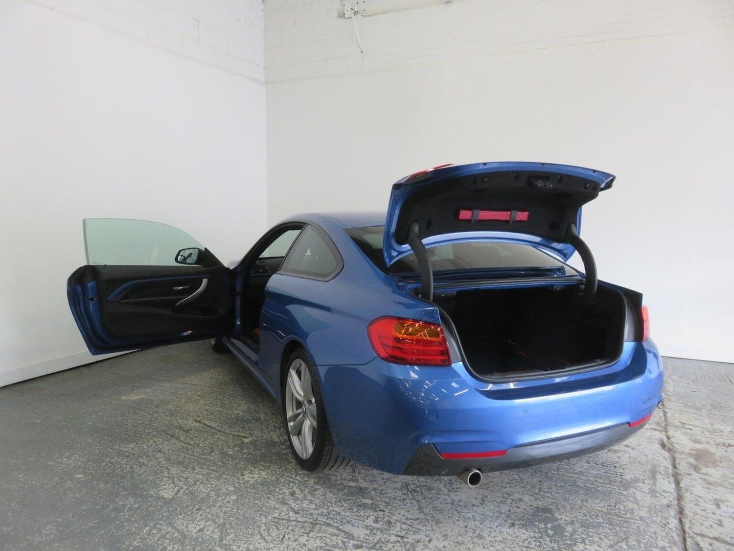 Used BMW 4 Series 2013 for sale - 77938239: Photo 21