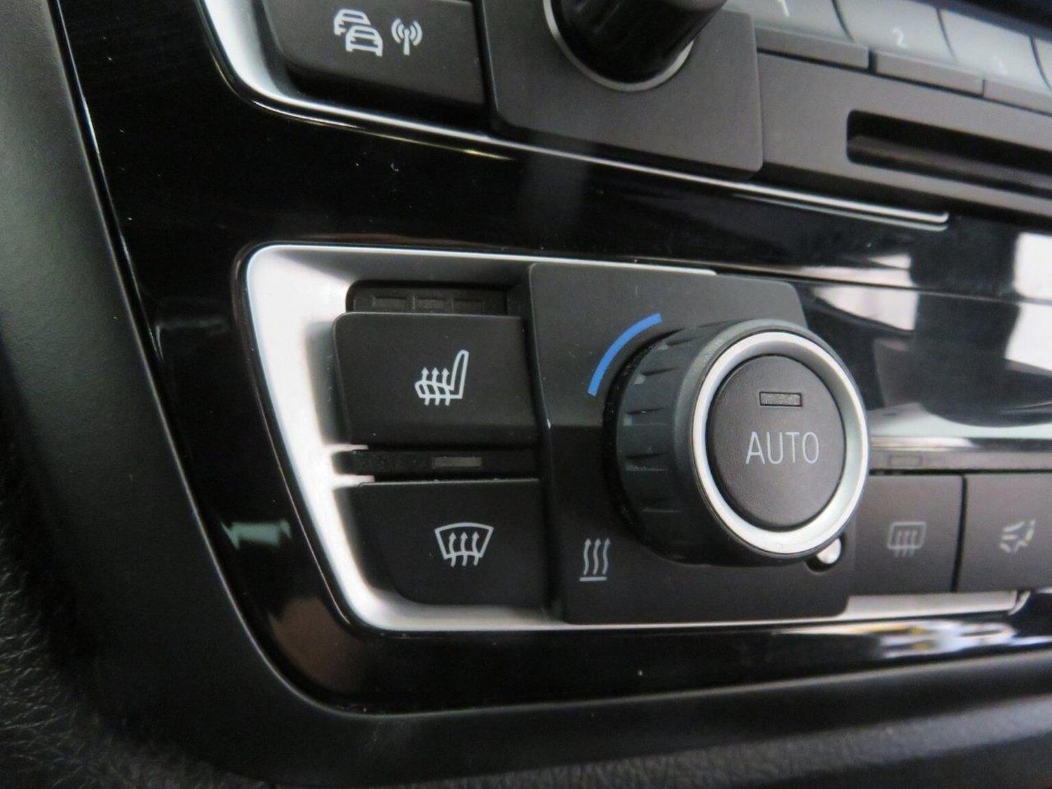 Used BMW 4 Series 2013 for sale - 77938239: Photo 38