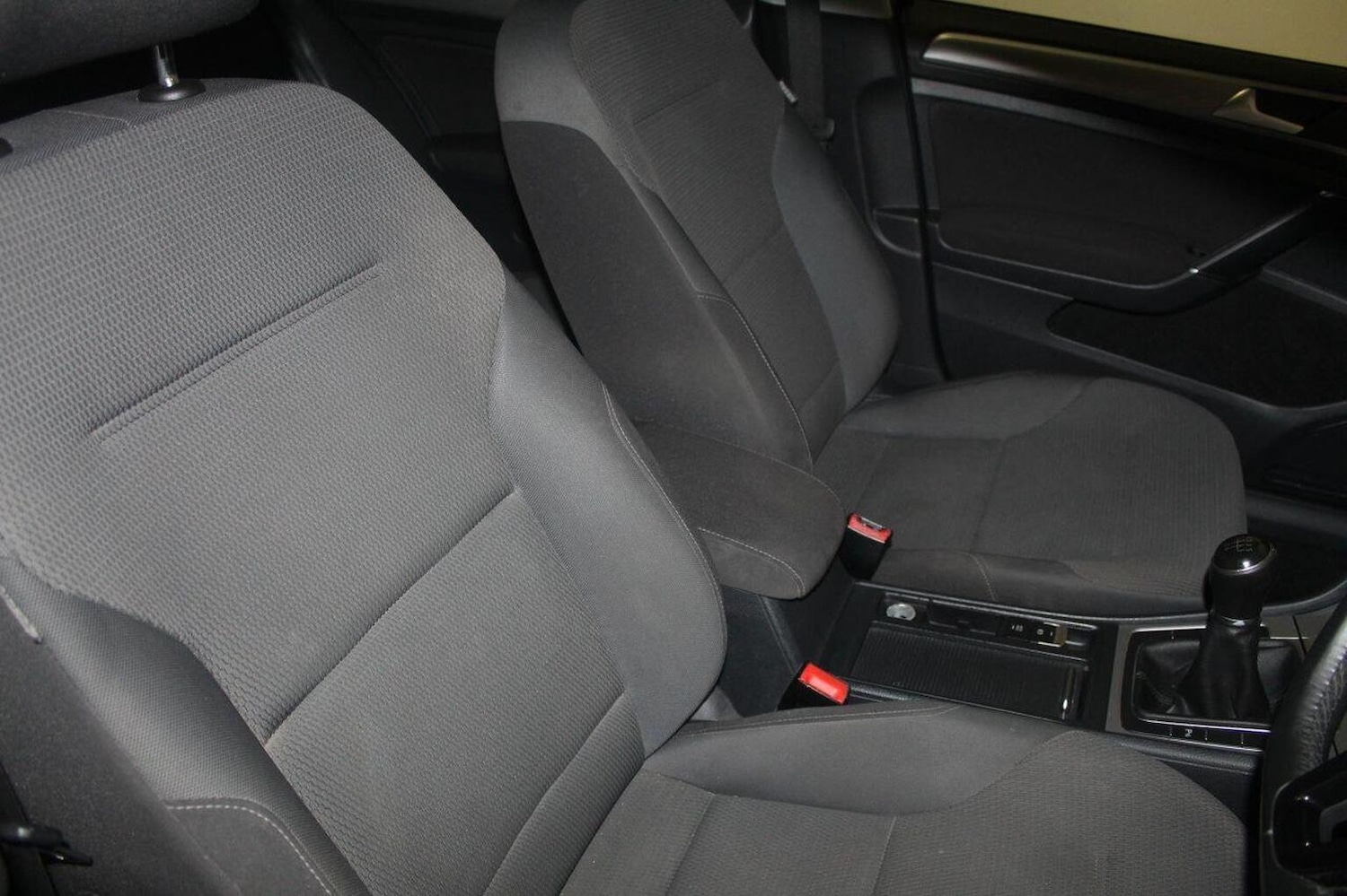 Used Volkswagen Golf 2015 for sale - 77395154: Photo 43