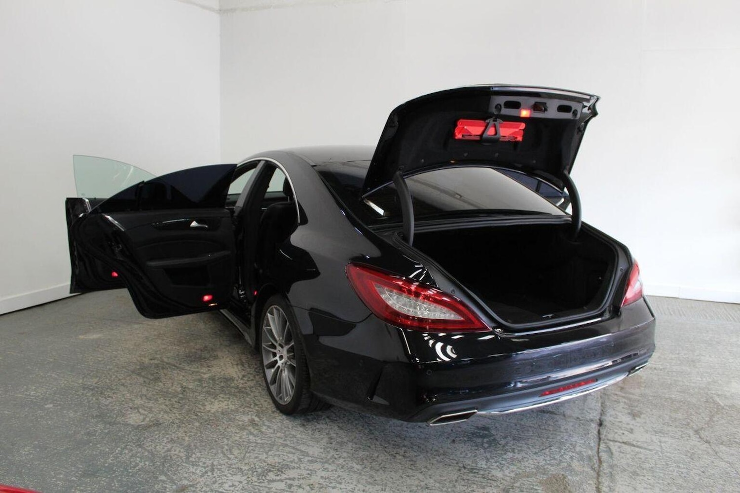 Used Mercedes-Benz CLS 2015 for sale - 77937916: Photo 20