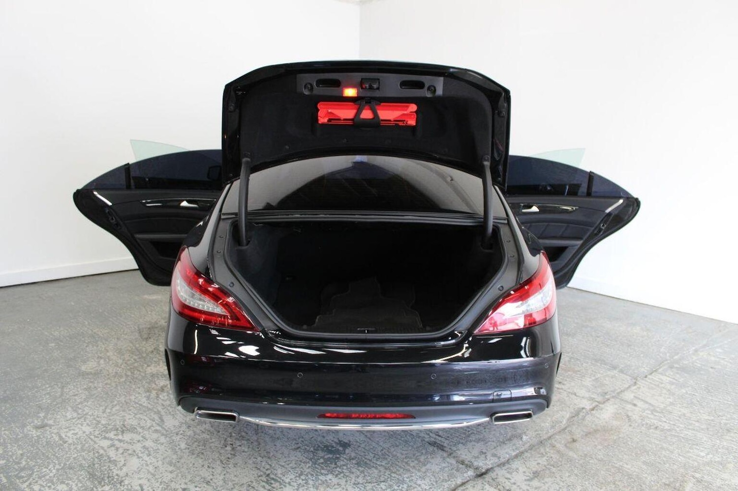 Used Mercedes-Benz CLS 2015 for sale - 77937916: Photo 22