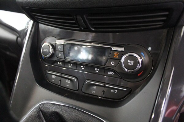 Used Ford Kuga 2015 for sale - 74829977: Photo 42
