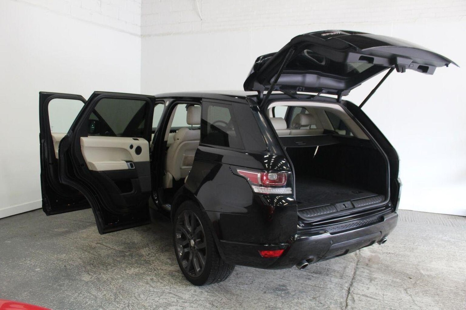 Used Land Rover Range Rover Sport 2015 for sale - 76407515: Photo 23