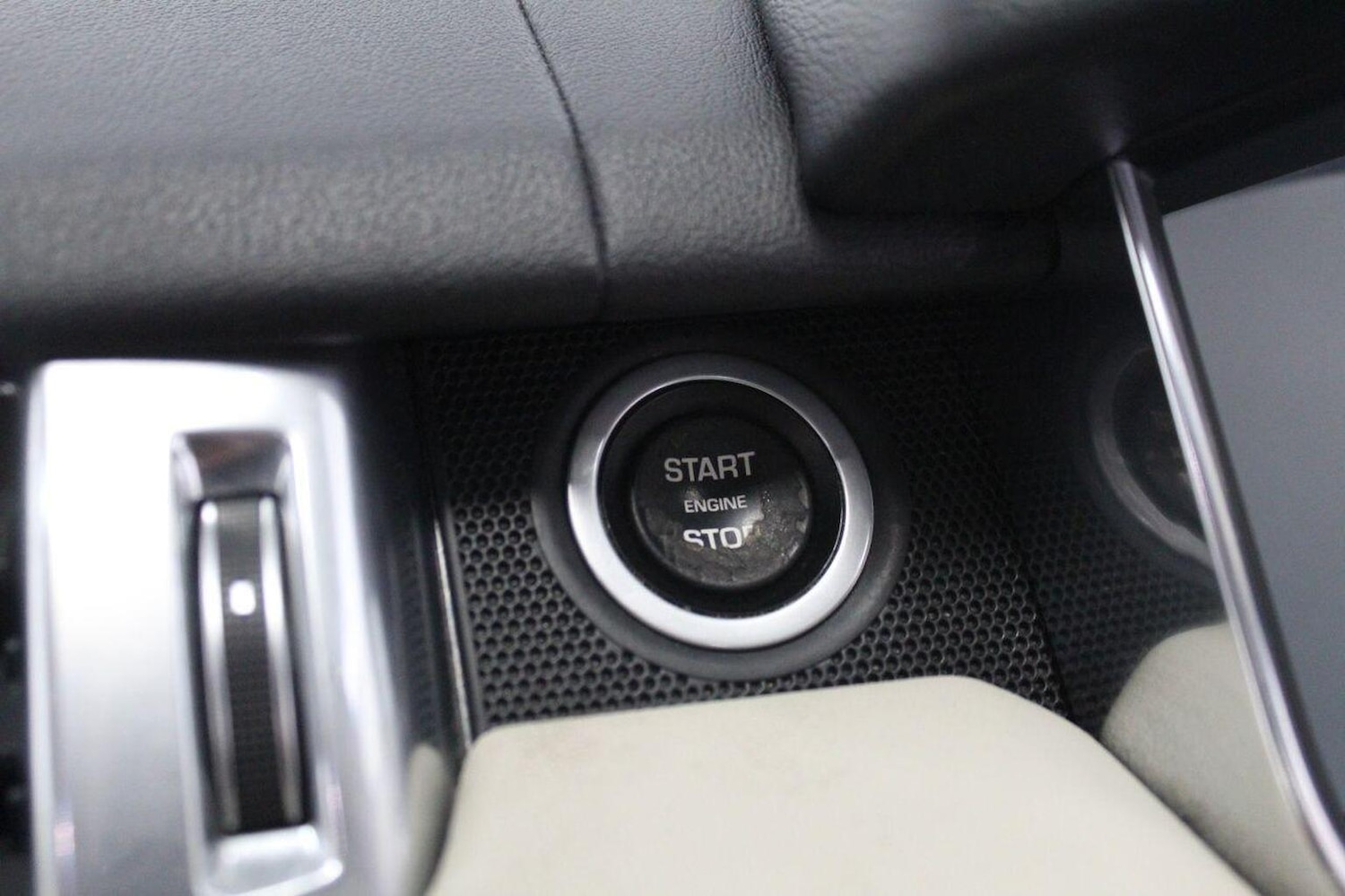 Used Land Rover Range Rover Sport 2015 for sale - 76407515: Photo 44