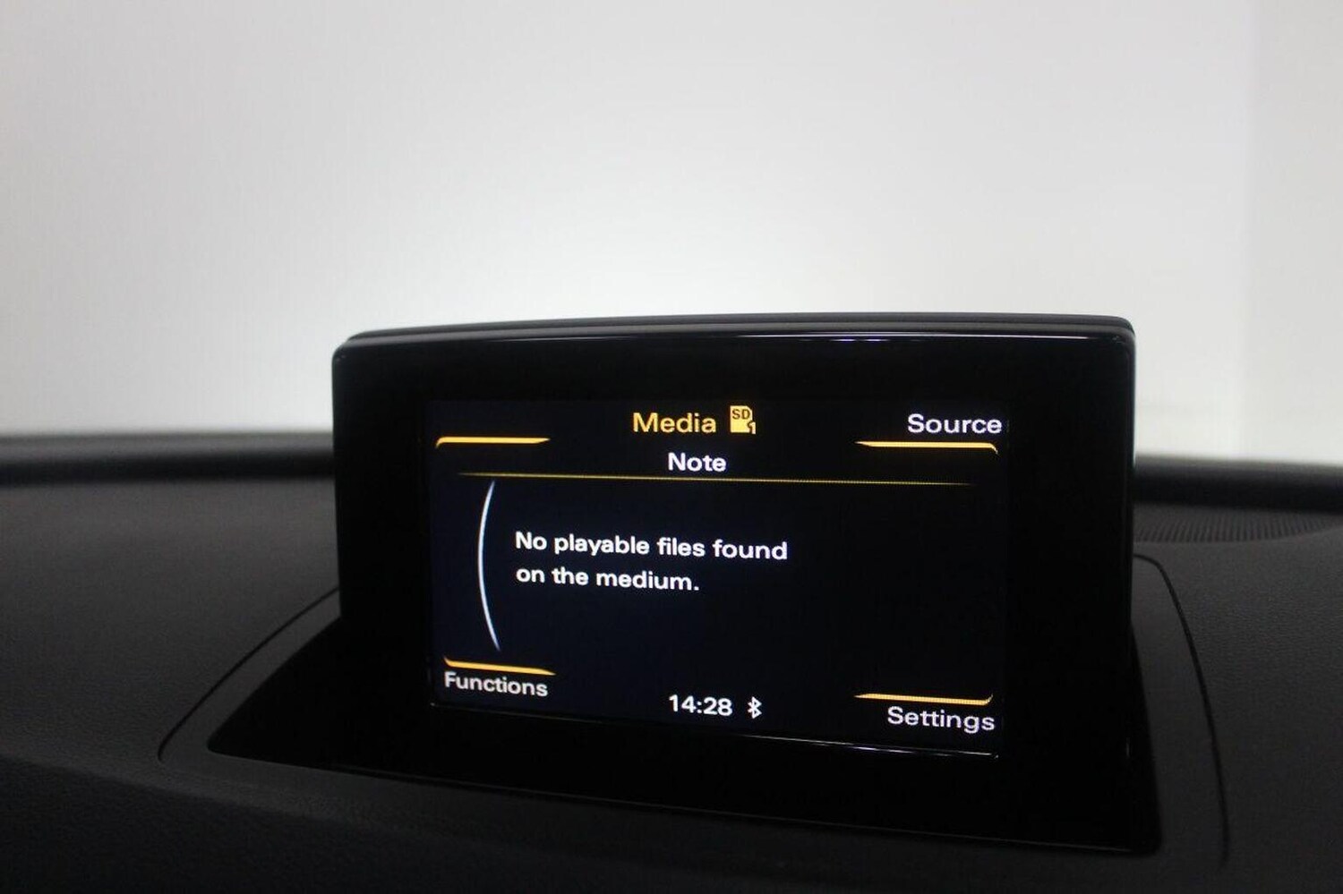 Used Audi Q3 2015 for sale - 77921302: Photo 37