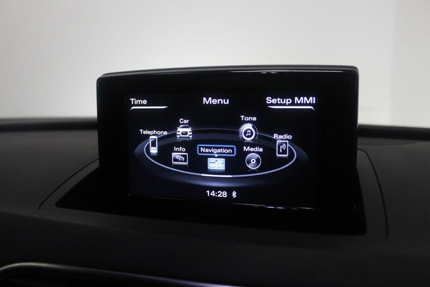 Used Audi Q3 2015 for sale - 77921302: Photo 40