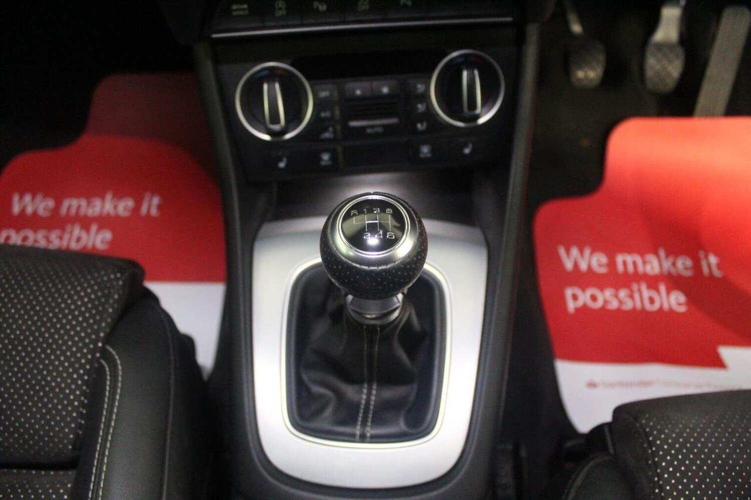 Used Audi Q3 2015 for sale - 77921302: Photo 44