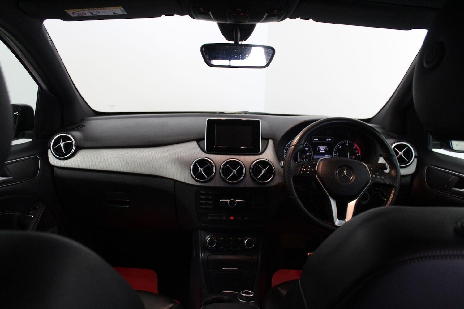 Used Mercedes-Benz B Class 2014 for sale - 76793695: Photo 29