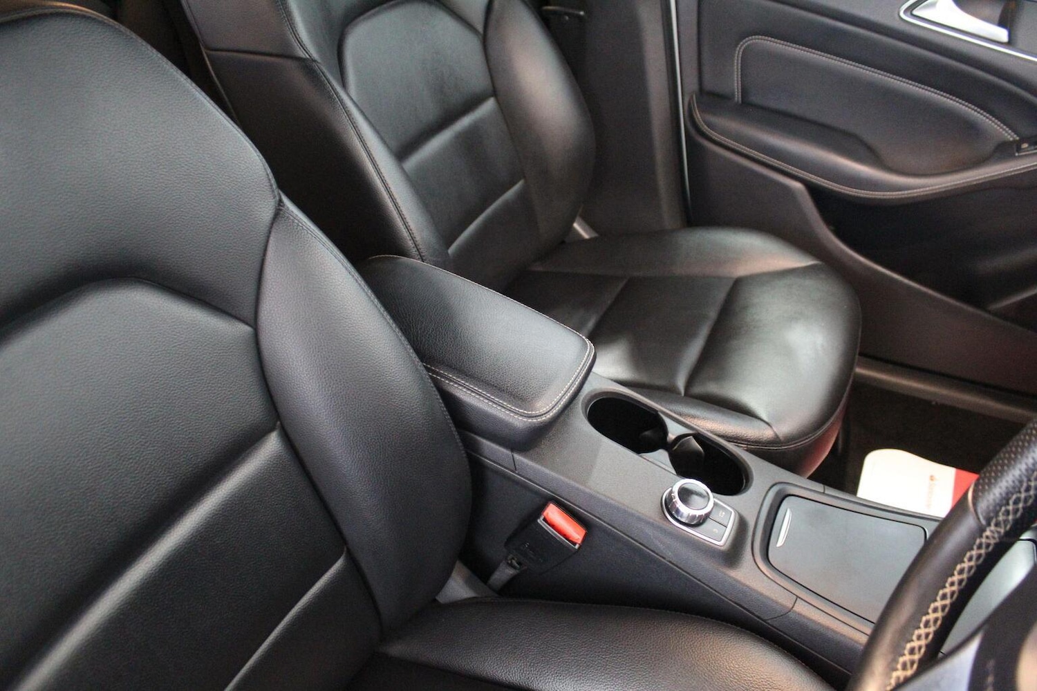 Used Mercedes-Benz B Class 2014 for sale - 76793695: Photo 44