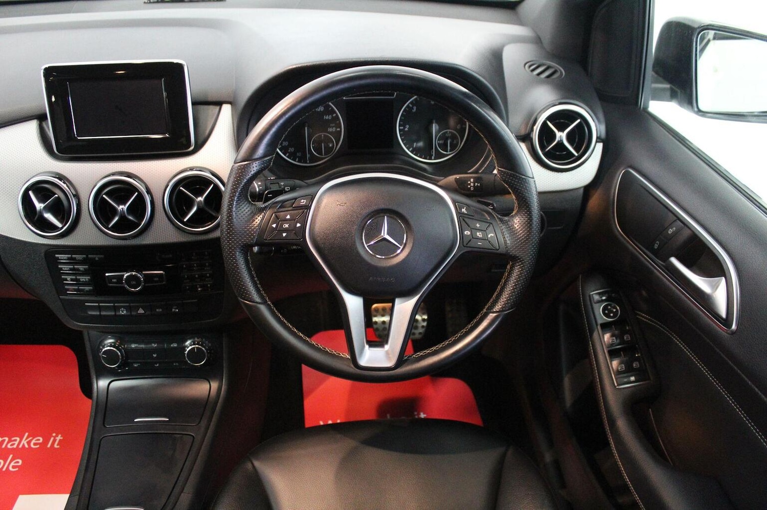 Used Mercedes-Benz B Class 2014 for sale - 76793695: Photo 45