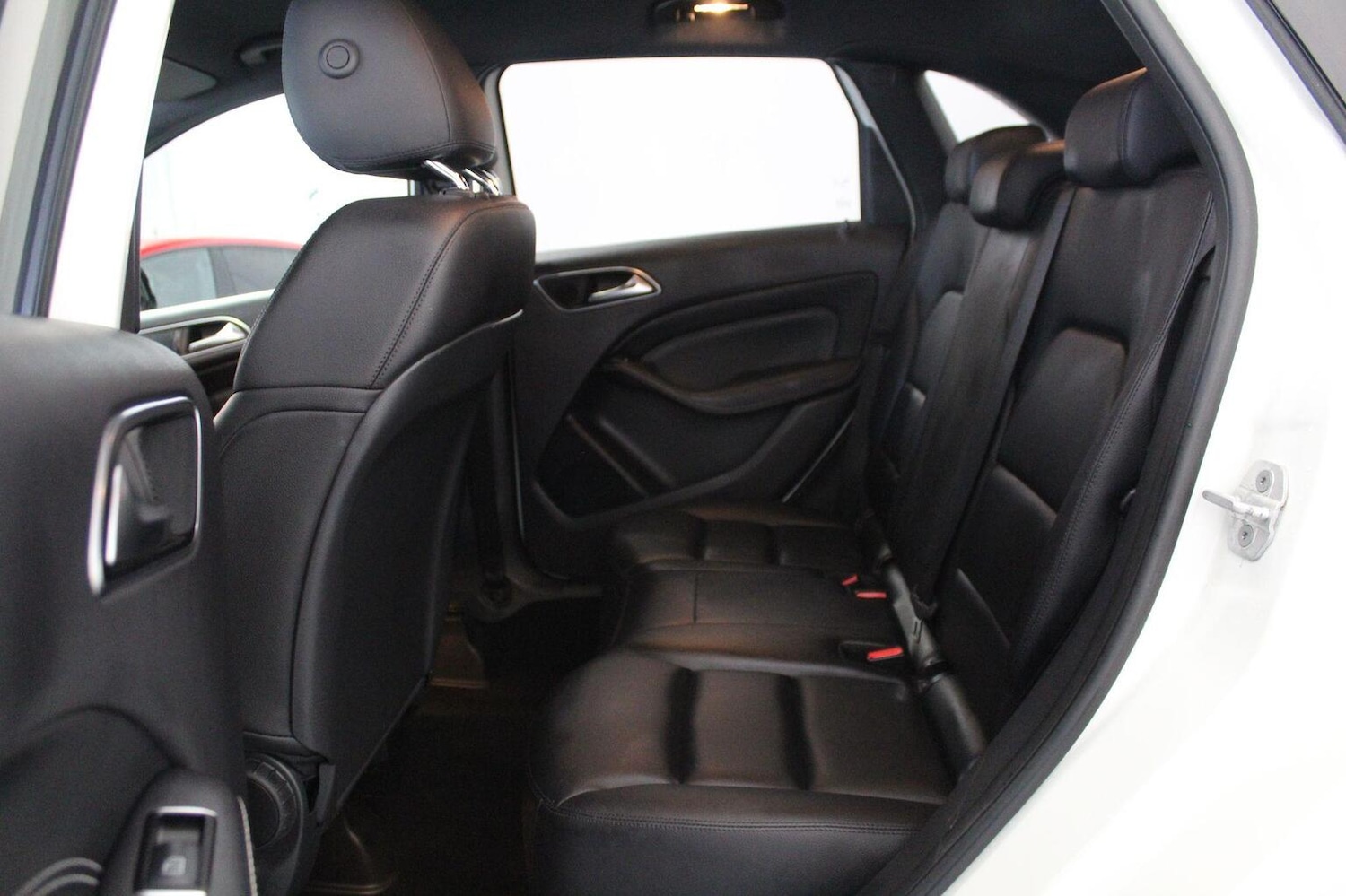 Used Mercedes-Benz B Class 2014 for sale - 76793695: Photo 54